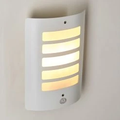 Hofstein Alslev Au&szlig;enwandleuchte Wei&szlig;, 1-flammig, Bewegungsmelder -Außenleuchten Verkaufe alslev aussenwandleuchte h3293034 do1 3