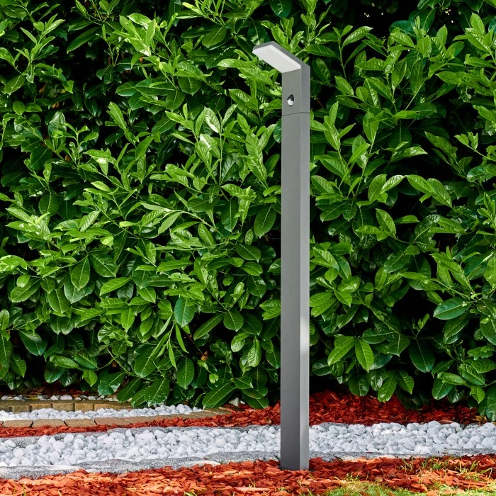 Hofstein Korup Wegeleuchte LED Anthrazit, 1-flammig, Bewegungsmelder 3 Hofstein Korup Wegeleuchte LED Anthrazit, 1-flammig, Bewegungsmelder – Bild 3