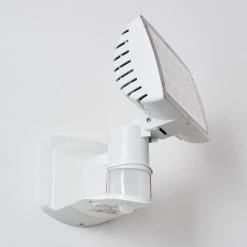 Hofstein Loit Aussenwandleuchte LED Wei&szlig;, 1-flammig, Bewegungsmelder -Außenleuchten Verkaufe loit aussenwandleuchte h3270202 do2 12