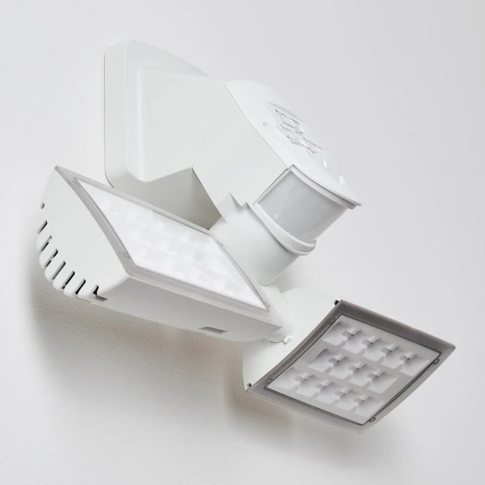 Hofstein Loit Aussenwandleuchte LED Weiß, 2-flammig, Bewegungsmelder 6 Hofstein Loit Aussenwandleuchte LED Weiß, 2-flammig, Bewegungsmelder – Bild 6